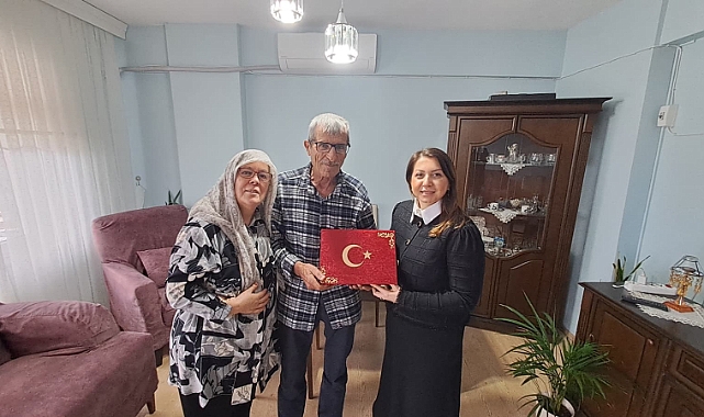 İzmit Belediyesi, kahraman gazilerimize vefa ziyaretlerini sürdürüyor