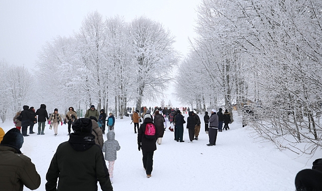 Kuzuyayla'da kar keyfi kış masalına dönüştü