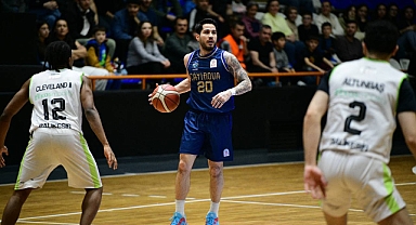 Çayırova Belediyesi, Balıkesir’den galibiyetle döndü