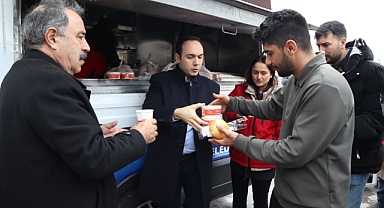İzmit Belediyesinden Migros depo işçilerinin direnişine destek