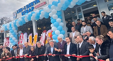 Lebi Derya Kebap Salonu Hereke’de Hizmete Açıldı