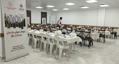 Vakıflar Genel Müdürlüğü'nün Beylikbağı'nda İftar Sofraları