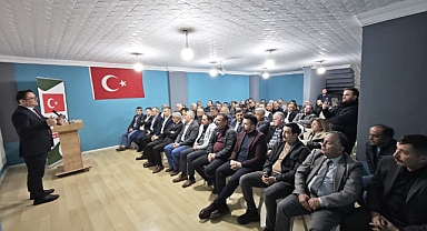 Yağlıdereli̇ler Gebze’de Geleceği̇ Konuştu: Bürokrat Ahmet Ortak’tan Vi̇zyoner Sunum!