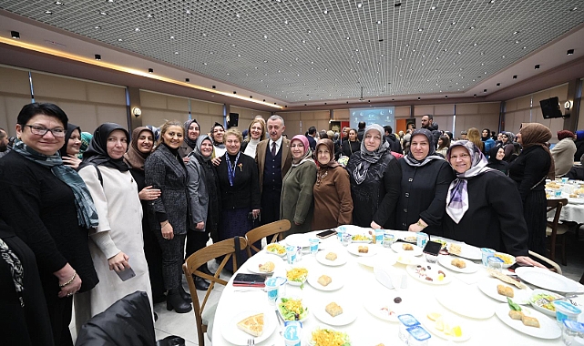 AK Partili kadınlardan