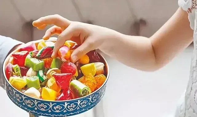 Bayramda yapışkan yumuşak şekerlere dikkat!