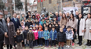 Çanakkale Zaferi’nin kahramanları İzmit’te anıldı