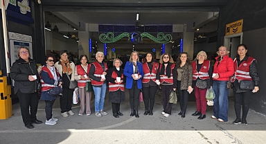 CHP Gebze Kadın Kollarından 8 Mart Ziyareti: Kadın Emeğine Vurgu