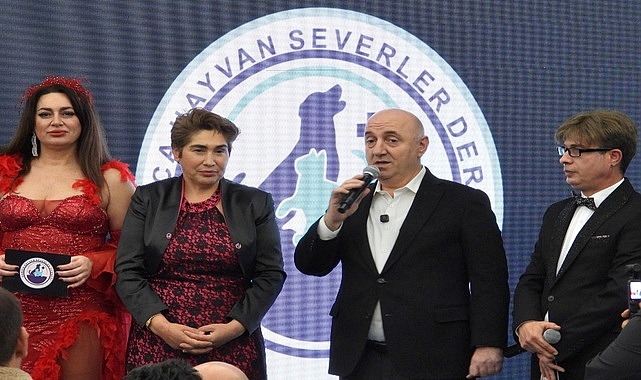 Darıca’da Dev Buluşma: Vefa Ödülleri Sahiplerini Buldu