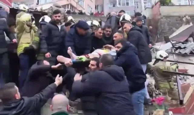 İstanbul Fatih’te doğal gaz patlaması! Mahsur kalanlar kurtarılıyor