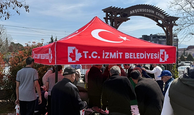 İzmit Belediyesi, Orman Haftası’na özel 2020 fidan dağıttı