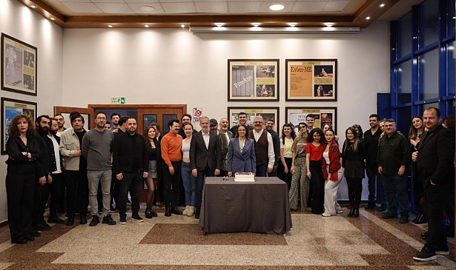 Kocaeli'de tiyatro rüzgarı hep esecek