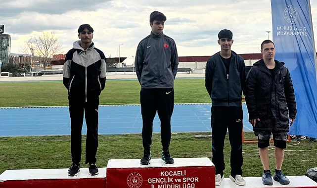 Çayırova’ya atletizmde 2 madalya geldi