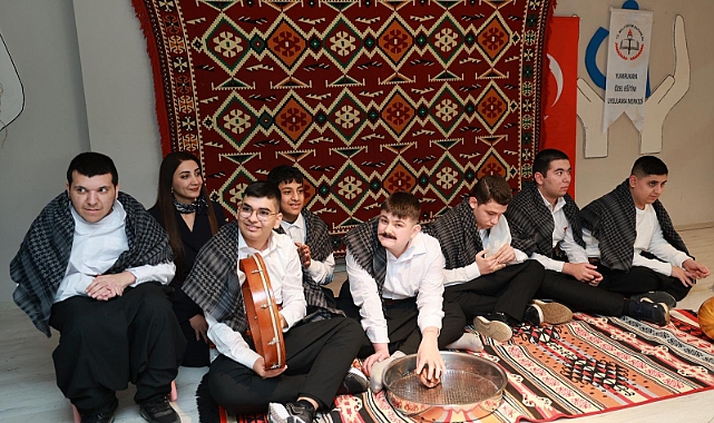 Gebze’de Otizm farkındalığına anlamlı program