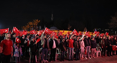 Tarihi Zafer Gebze Kent Meydanı’nda Coşkuyla Kutlandı