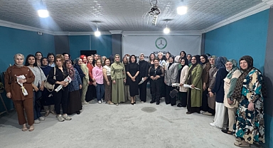 Beylikbağı'nda Gönül Köprüleri Kuruldu: Anneler Günü'nde Muhteşem Dayanışma!