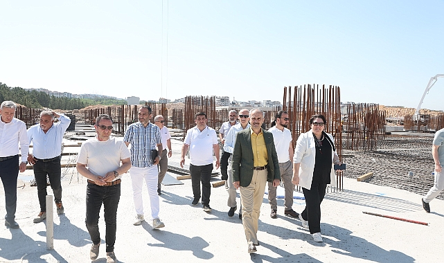 Çiftçi, Çayırova Devlet Hastanesi inşaatını inceledi