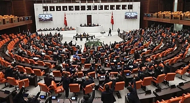 Emniyet, basın ve vergi düzenlemelerini içeren kanun teklifi yasalaştı