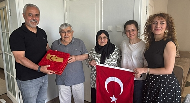 İzmit Belediyesi gazileri yalnız bırakmıyor