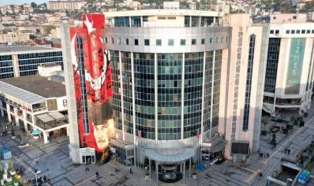 İzmit Belediyesi'ne soruşturma! Başkan Hürriyet dahil 31 gözaltı!