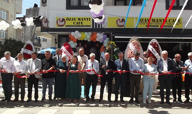 Özay Mantı Kafe Açıldı! Gebze Protokolü Beylikbağı'nda Buluştu