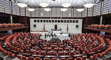 TBMM'deki sandalye dağılımı yeniden şekillendi... İşte son durum